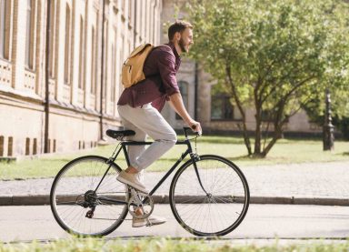 Mann-Stadt-Fahrrad-Pendeln Mann-Stadt-Fahrrad-Pendeln